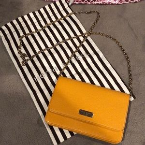 Henri bendel cross body purse